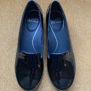 Dansko Olivia Loafers Black Patent Women's Shoes Size 38